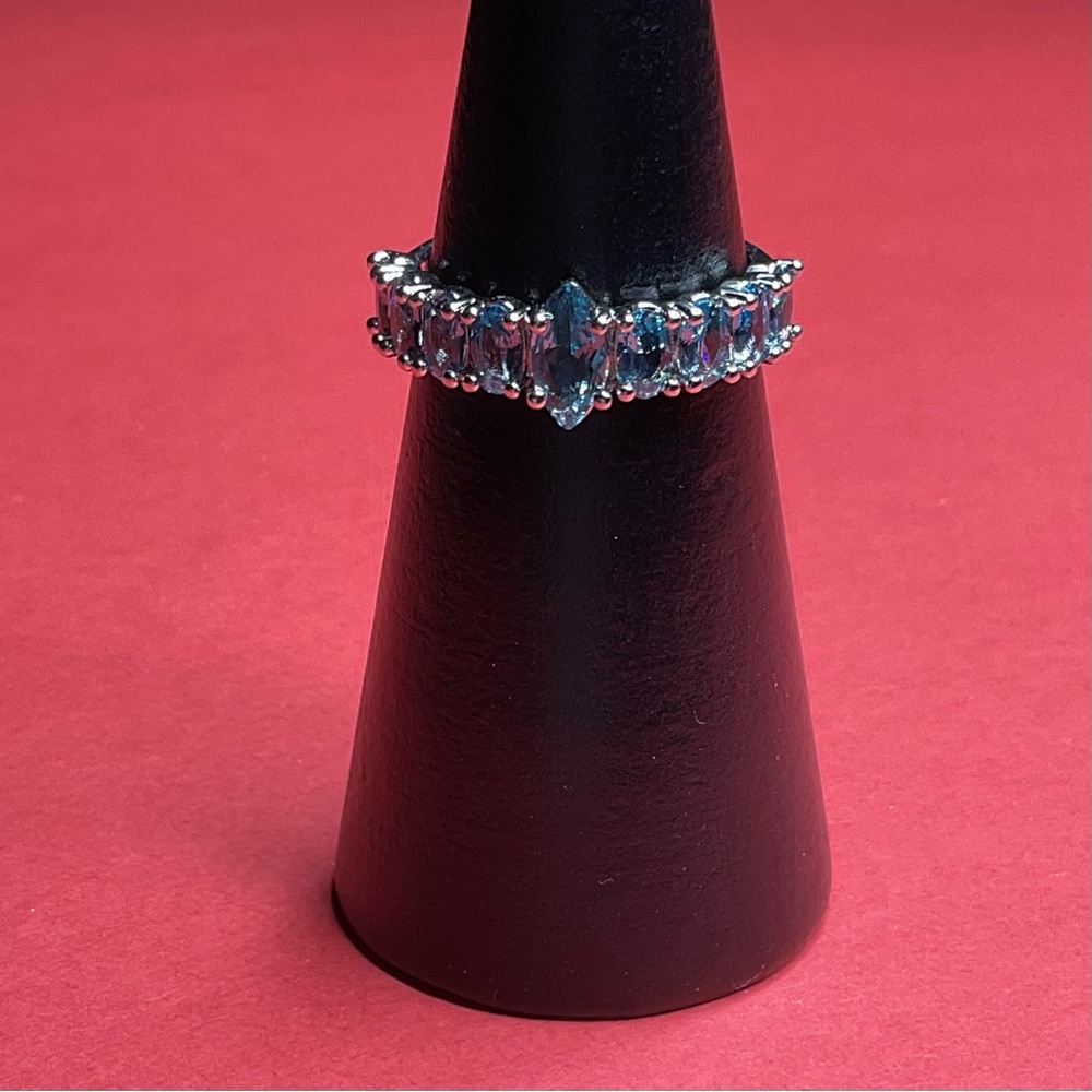 Bomb Party RBP5952 “Stunning Radiance” LC Spinel on Rhodium Size 9 Ring NWT